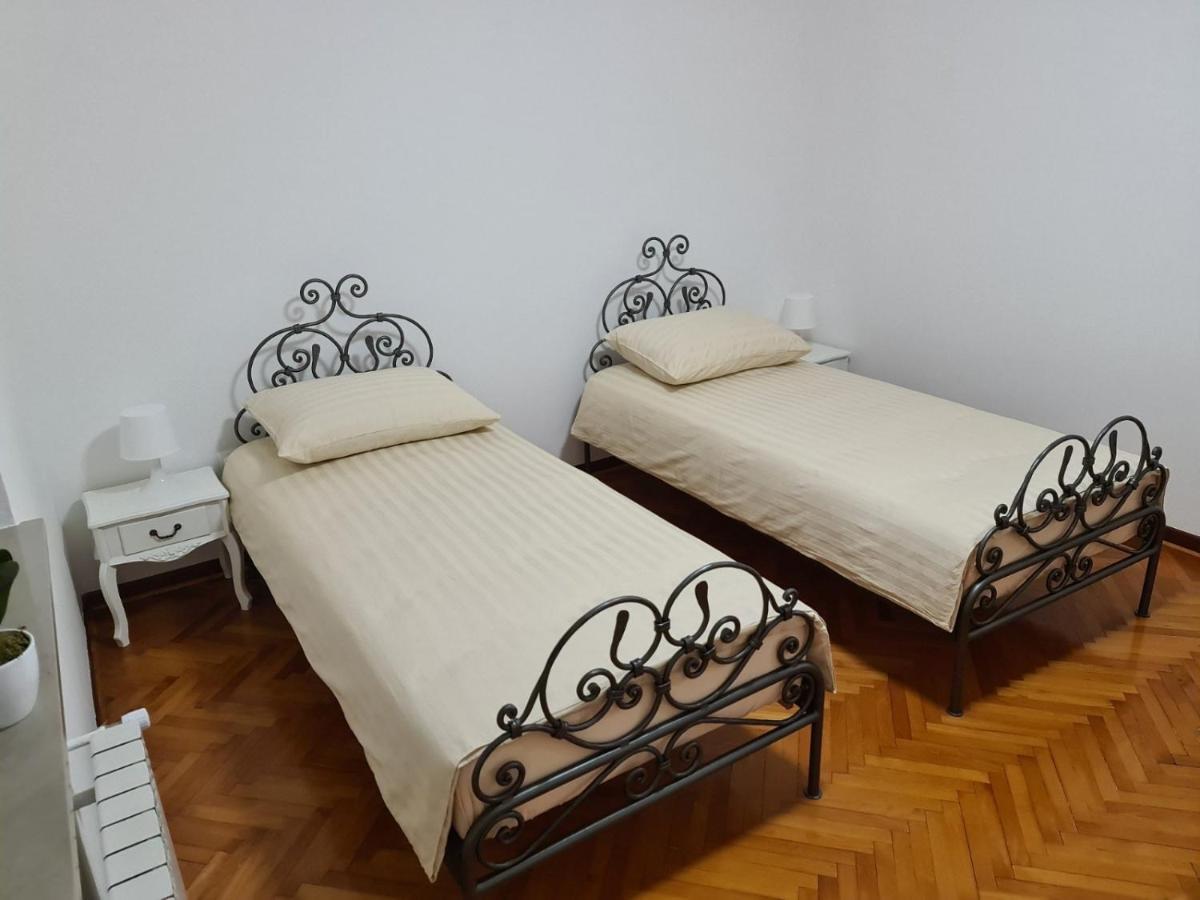 Amore Koper Apartment ภายนอก รูปภาพ